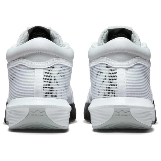 Nike LeBron Witness 8